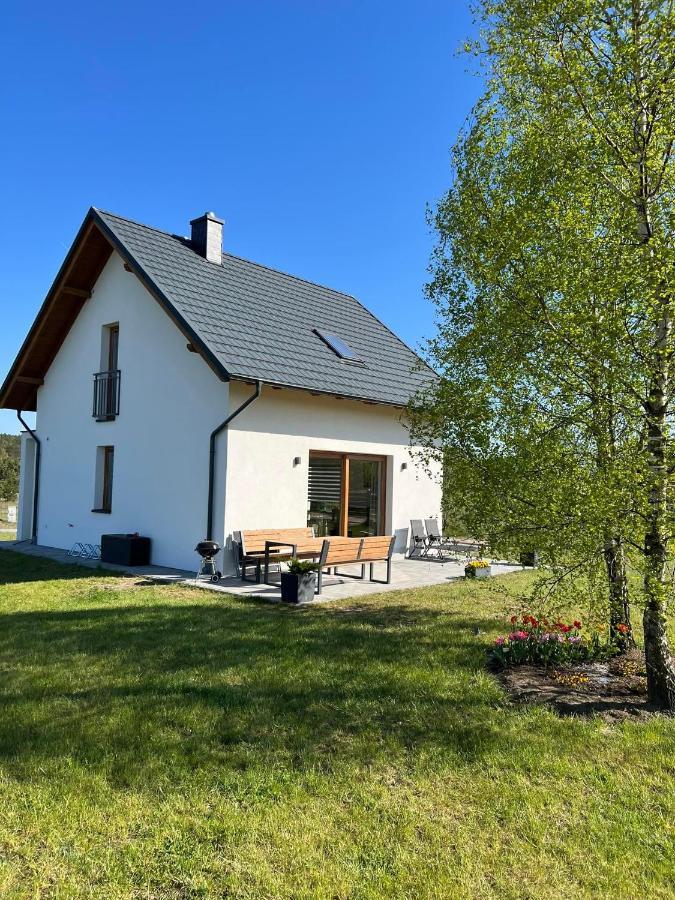 Dom Na Kaszubach "White House" Caloroczny Na Wylacznosc Stężyca 외부 사진